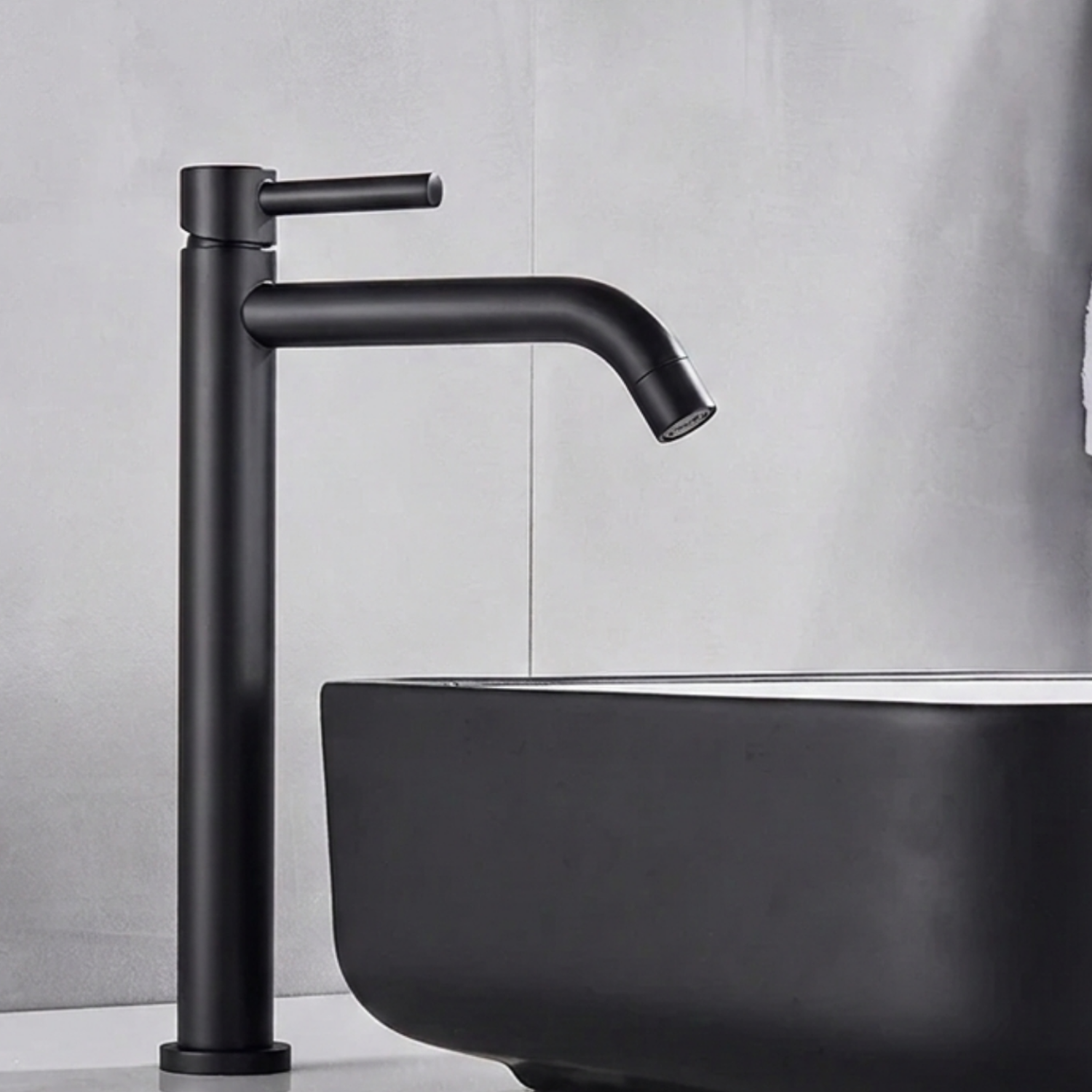 Elvheim - Bathroom Basin Faucet Single Handle Hot and Cold Mixer Tap