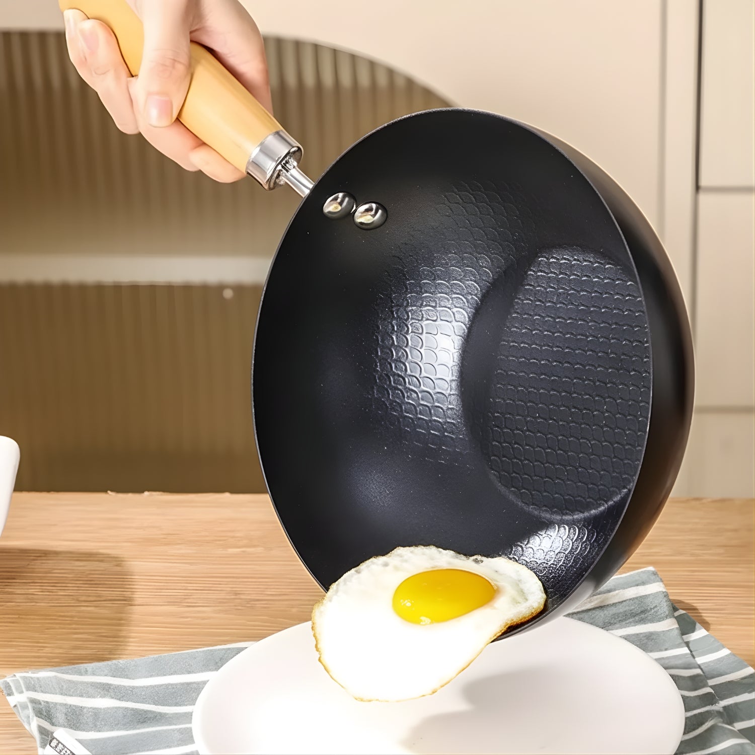 Alten - Signature Non-Stick Iron Pan Versatile Mini Frying Pan, Saucepan, and Wok