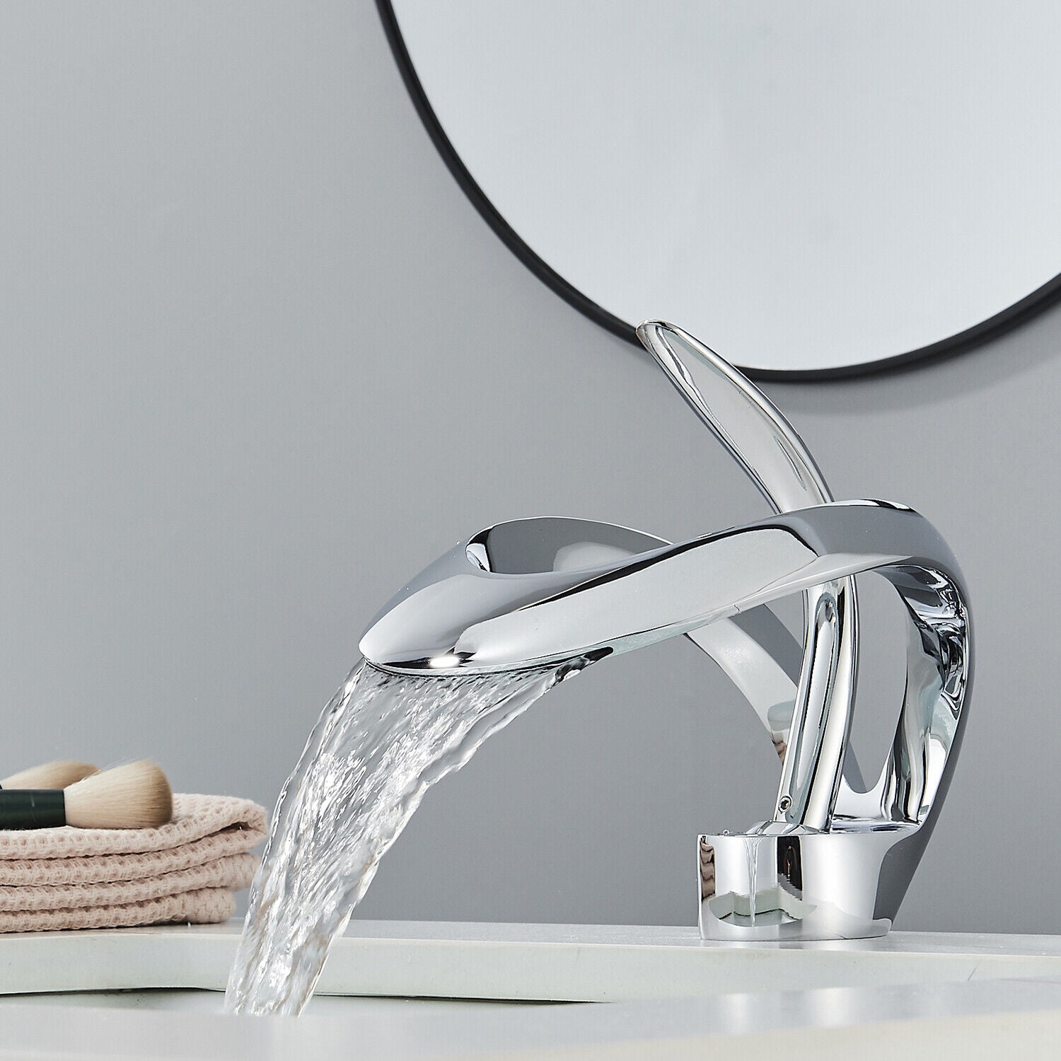 Chrome luxury bathroom waterfall faucet