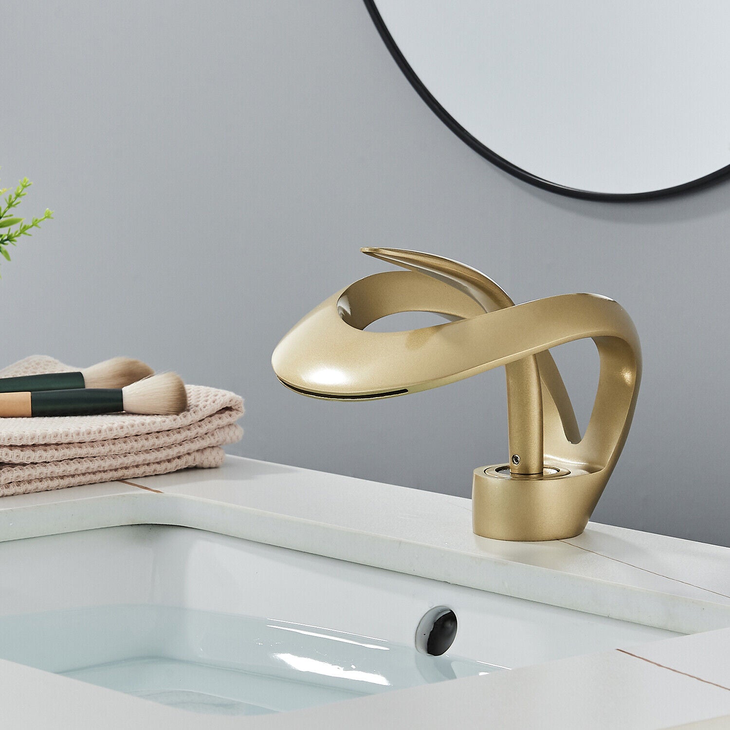 Golden luxury bathroom waterfall faucet