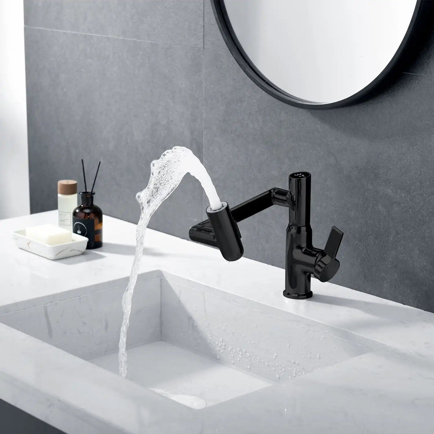 Black Modern 360 degrees faucet with multiple modes