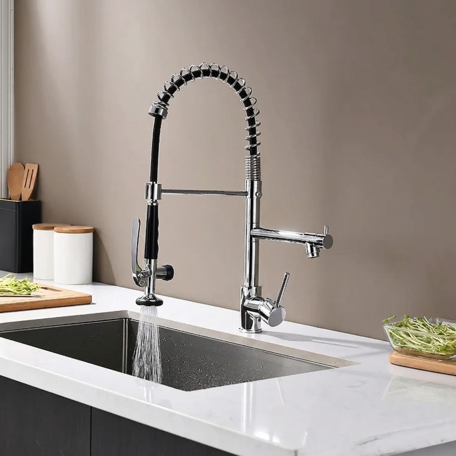 Tyresta - Modern Pull-Out Kitchen Faucet – Single Handle Solid Brass Mixer Tap